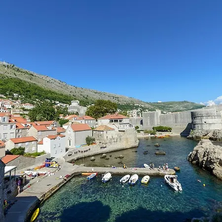 Luxury Old Town With Breathtaking Sea View Apartment *