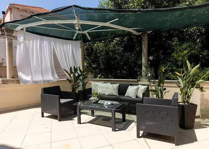 Luxury Old Town With Breathtaking Sea View 公寓 *