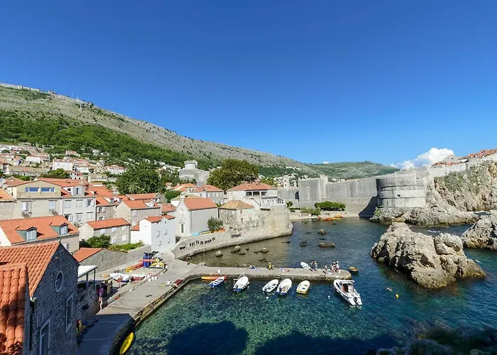 Luxury Old Town With Breathtaking Sea View 公寓 *