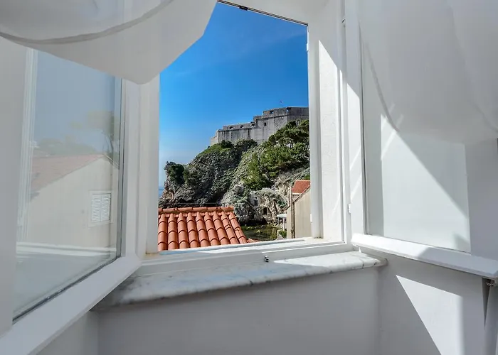 Luxury Old Town With Breathtaking Sea View 公寓 *