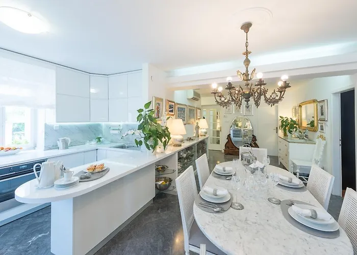 Luxury Old Town With Breathtaking Sea View 公寓