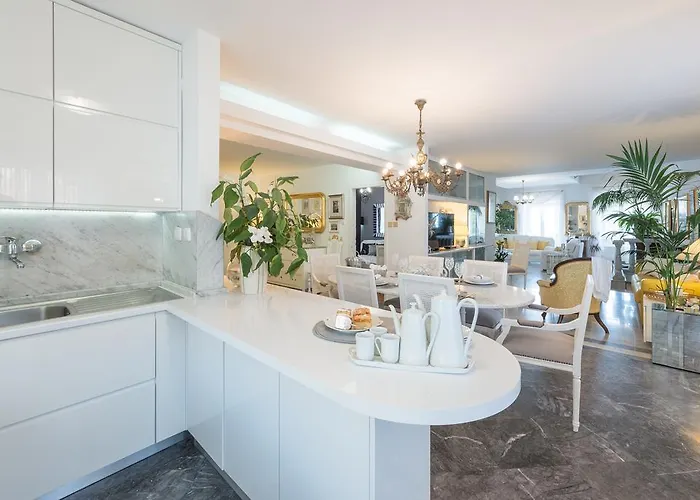 Luxury Old Town With Breathtaking Sea View 公寓