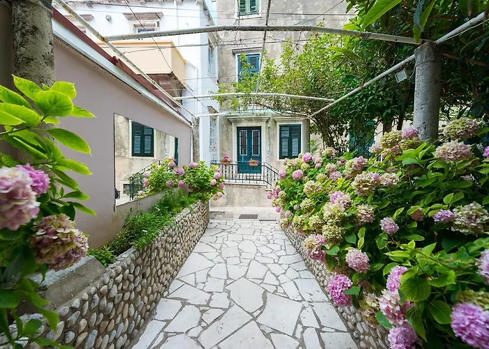 Luxury Old Town With Breathtaking Sea View 公寓