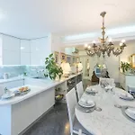 Luxury Old Town With Breathtaking Sea View Apartman