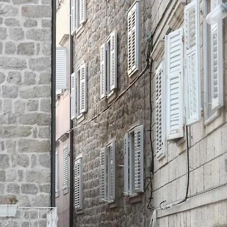 Luxury Old Town With Breathtaking Sea View Apartman